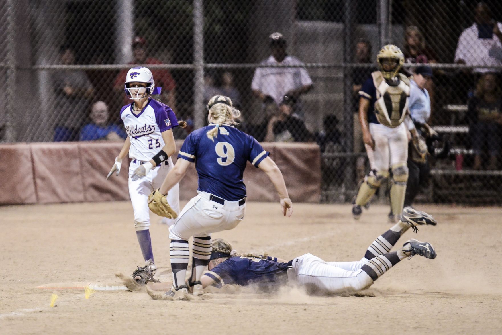 9/18/19 - Suburban Softball Tournament final - Holt vs Eureka